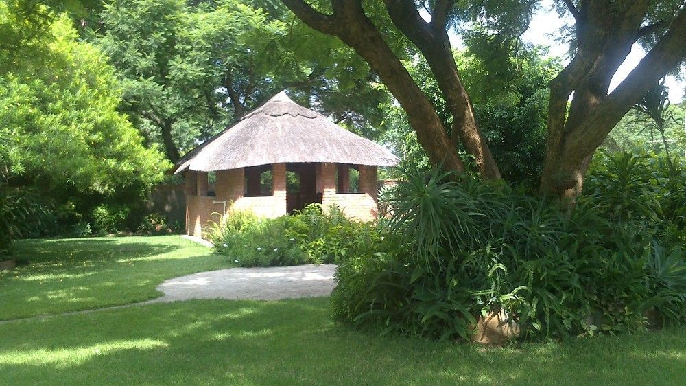 Wozani Lodge Bulawayo Exterior foto