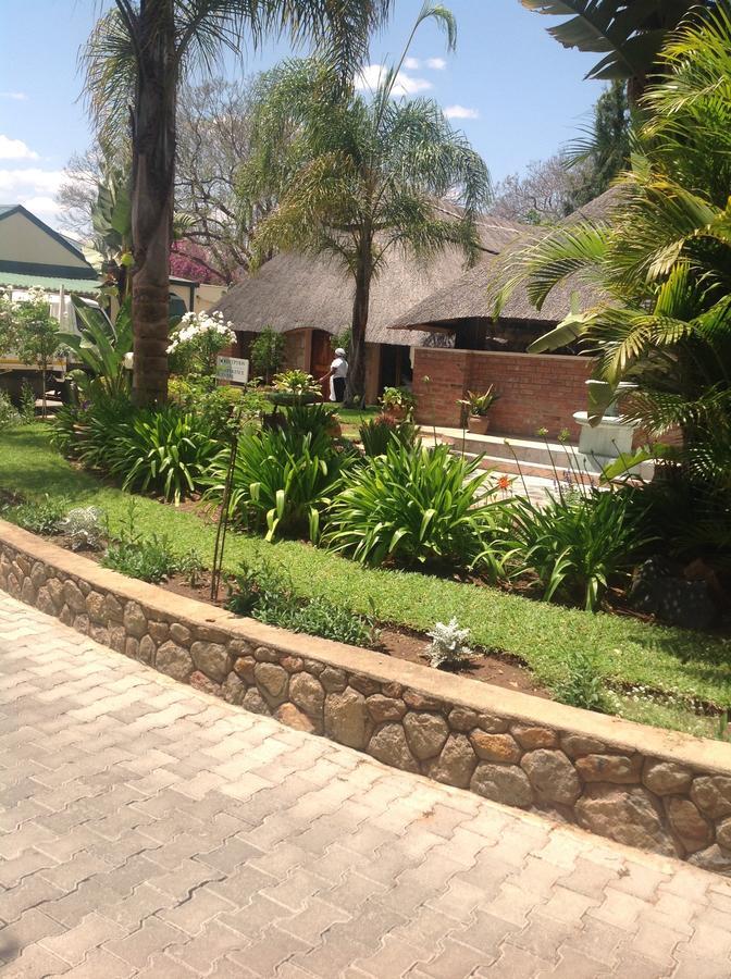 Wozani Lodge Bulawayo Exterior foto
